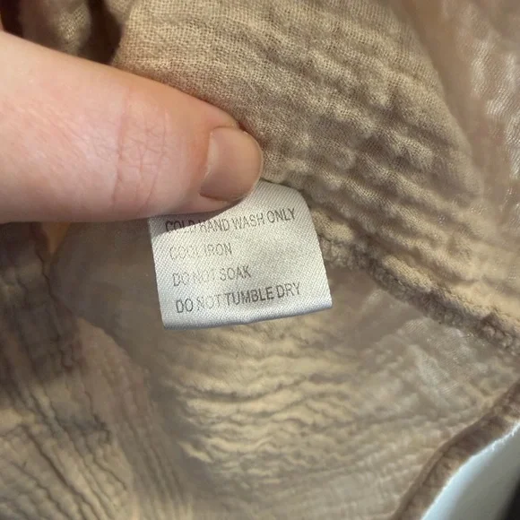 White Fox Beige Gauze Button Down Shirt Oversized Cotton Blouse Size M/L - Picture 4 of 6